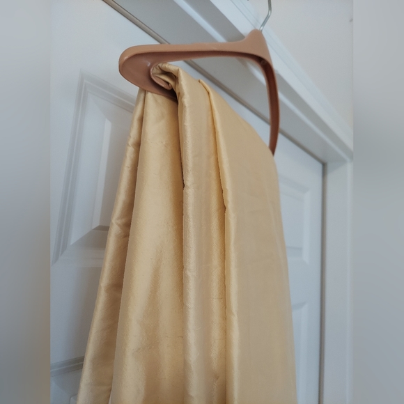 *GORG Dupioni Silk Drapes* Custom-made pale yellow triple lined curtains - Picture 2 of 10